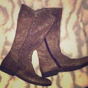 Born Leather Riding Boots